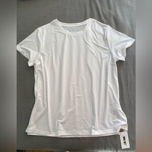Women’s white t-shirt Uinke